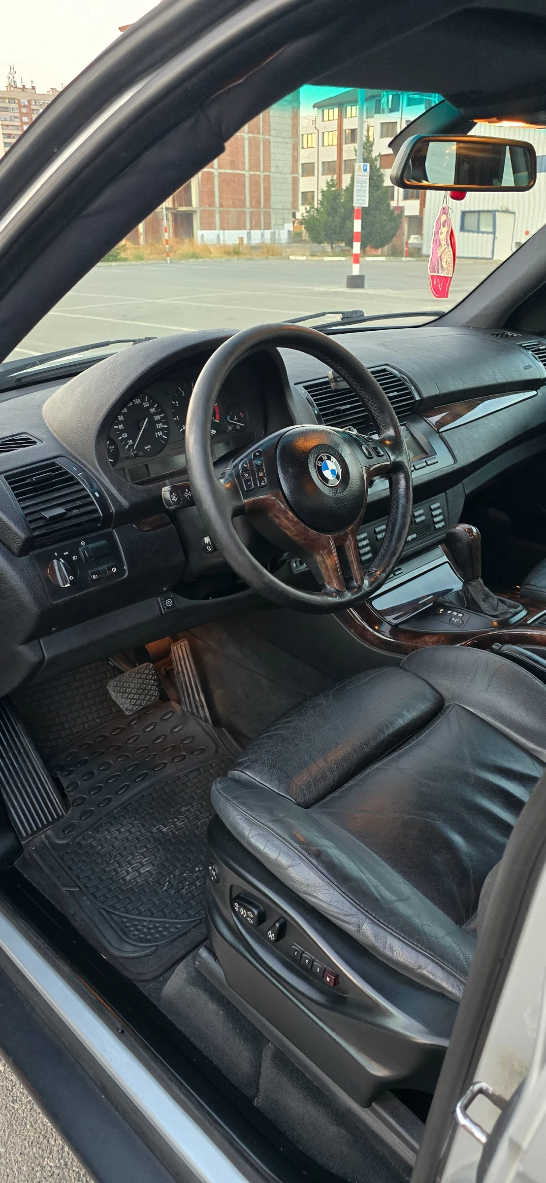 BMW X5 4.4  286к.с газов инжекцион  - изображение 8