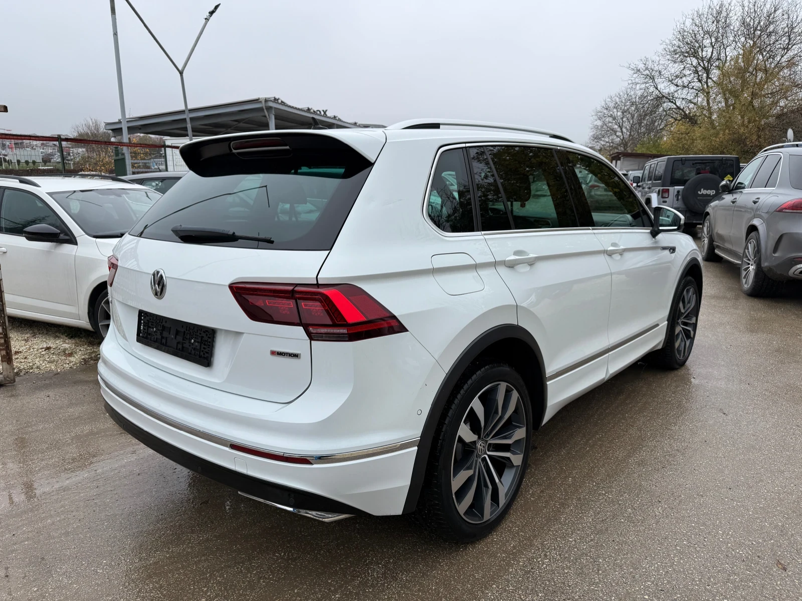 VW Tiguan 2.0TDI - 240к.с. - 4MOTION - R-LINE - изображение 4