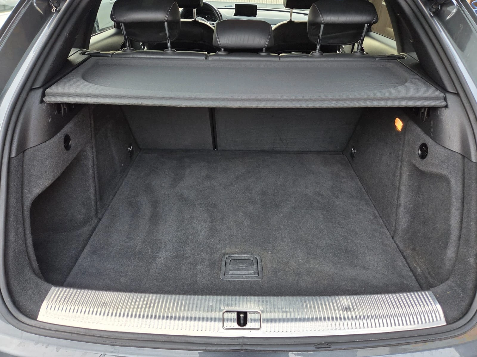 Audi Q3 2.0 TDI S - Line Quattro full led, снимка 16 - Автомобили и джипове - 53922633