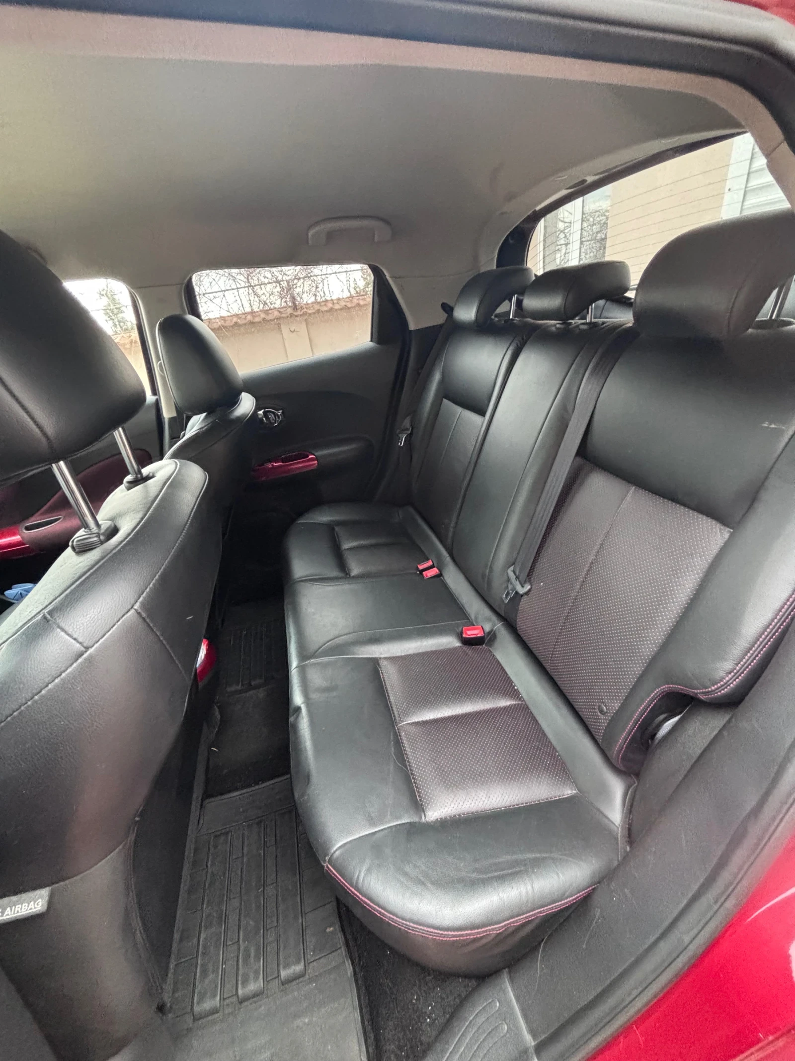 Nissan Juke 1.6 DIG-T, снимка 5 - Автомобили и джипове - 54230998