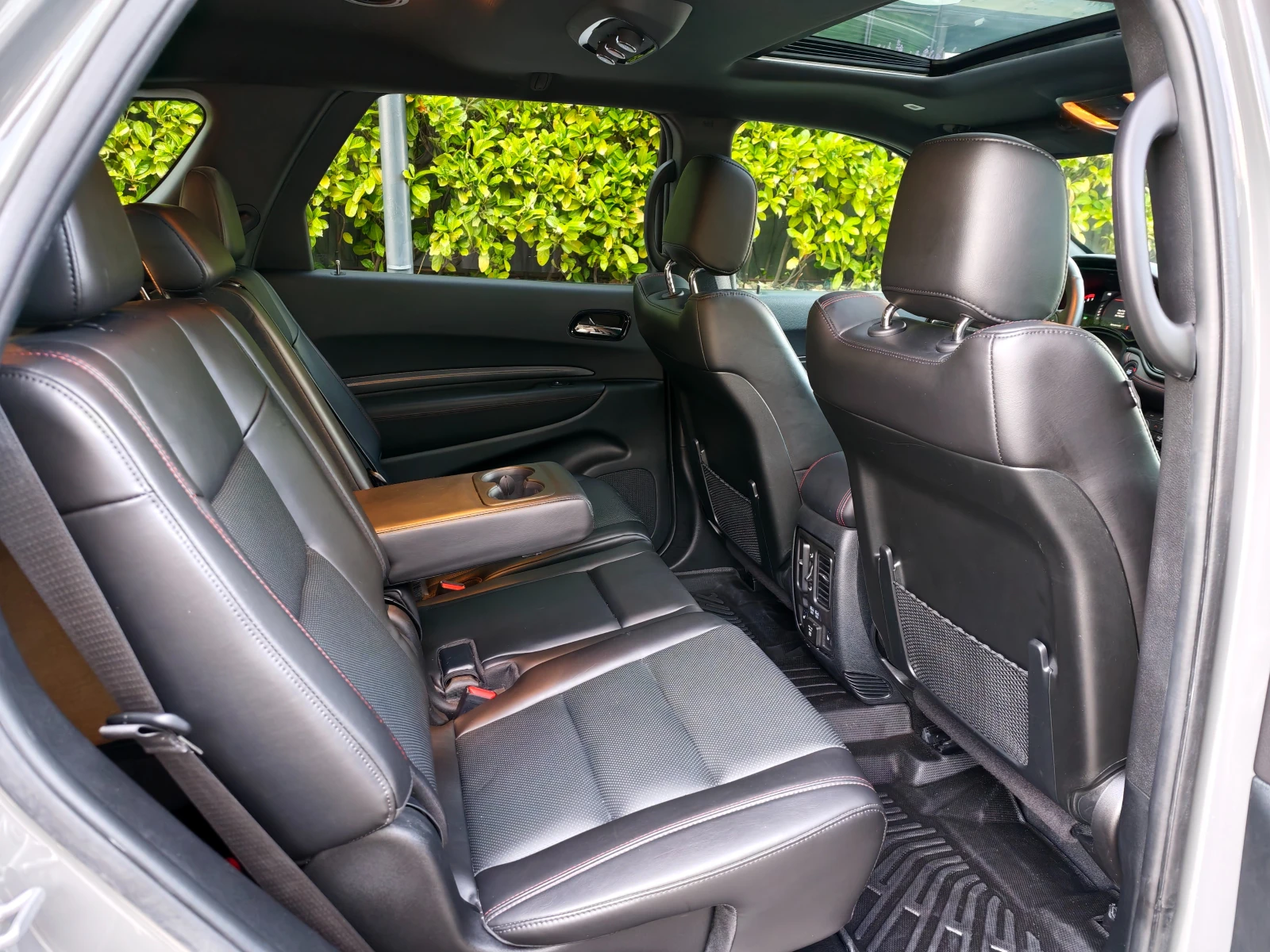 Dodge Durango 5.7 HEMI / RT+ AWD, снимка 10 - Автомобили и джипове - 54983600