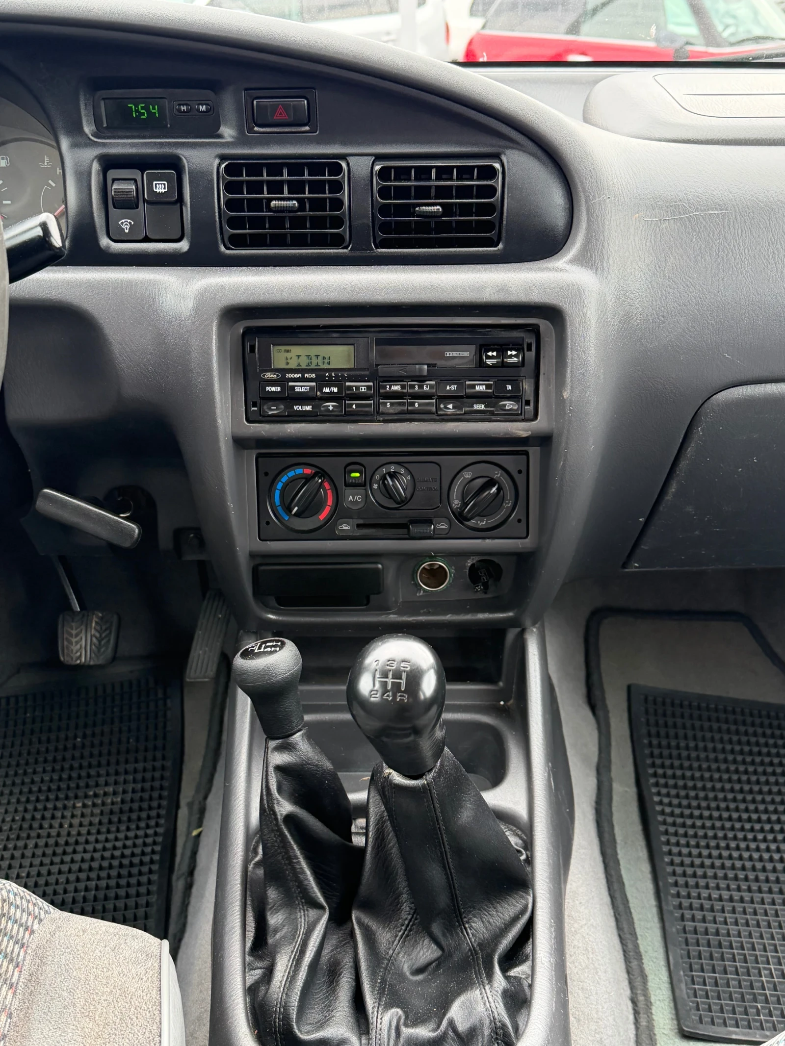 Ford Ranger 2.5TDI 4x4 ИТАЛИЯ, снимка 12 - Автомобили и джипове - 55216233
