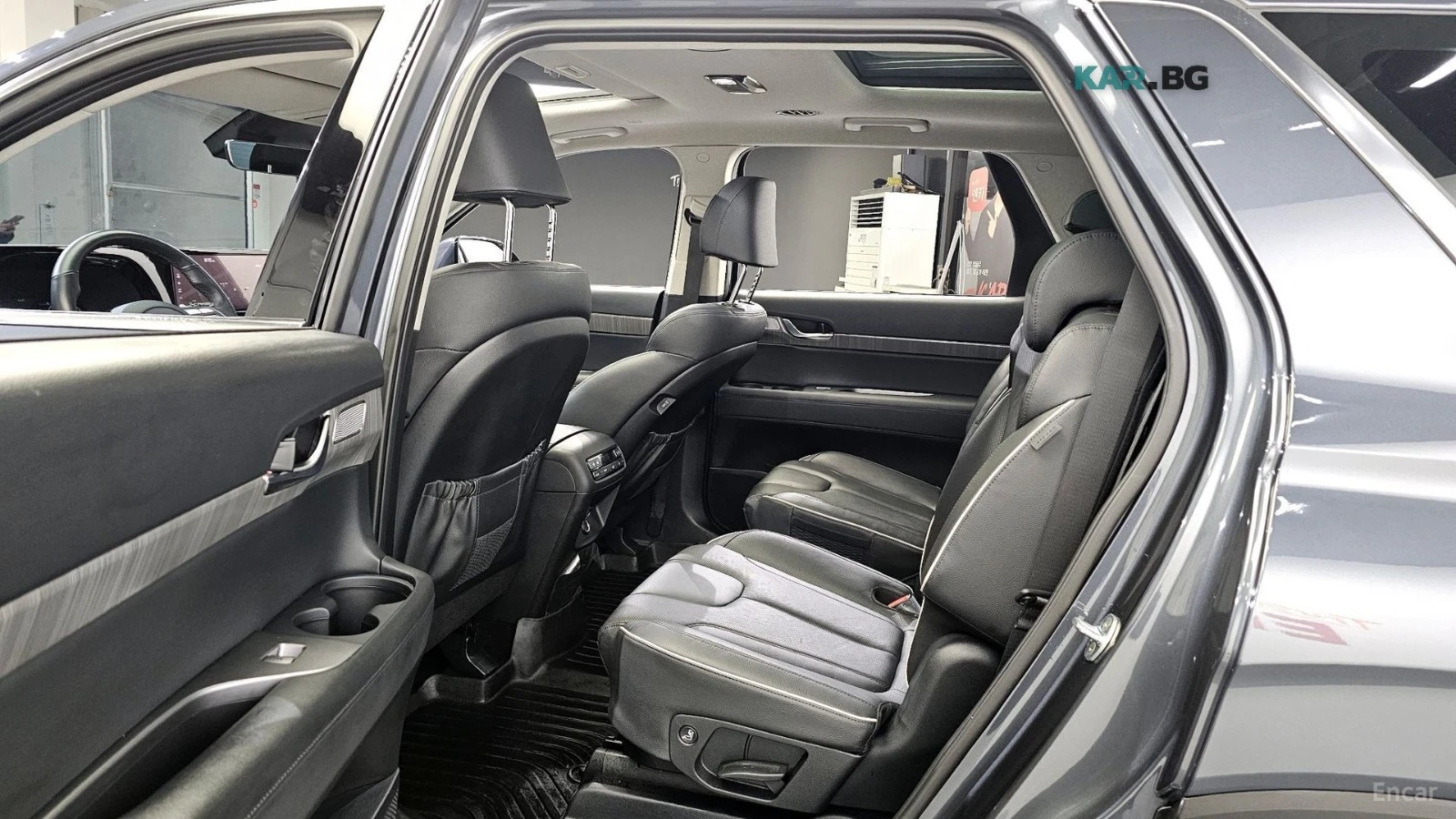 Hyundai Palisade 3.8* 4WD* CALLIGRAPHY* ПОДГРЕВ* ОБДУХВАНЕ* 360* ПА, снимка 10 - Автомобили и джипове - 56082976