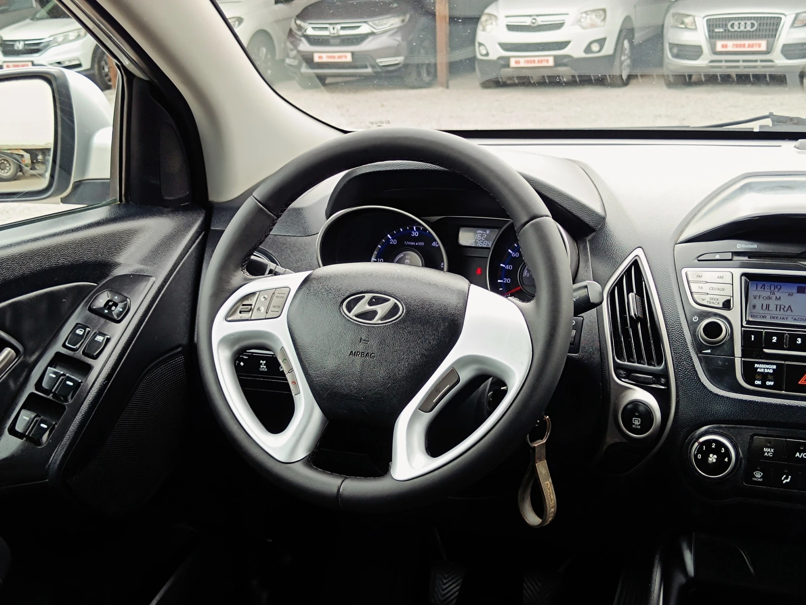 Hyundai IX35 2.0 CRDi* 4x4* Euro 5A*  | Mobile.bg � ����������� 12