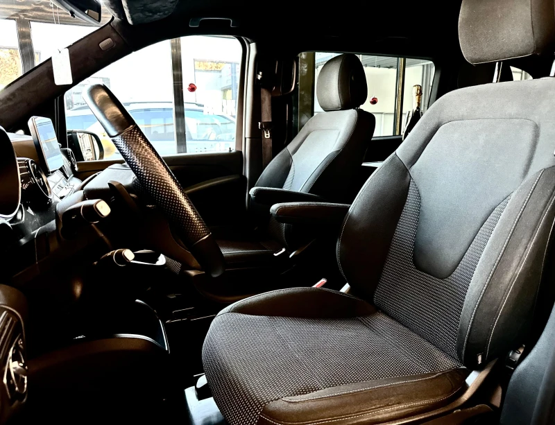 Mercedes-Benz V 220 Maybach* Лизинг* Подгрев* CarPlay, снимка 8 - Бусове и автобуси - 52930042