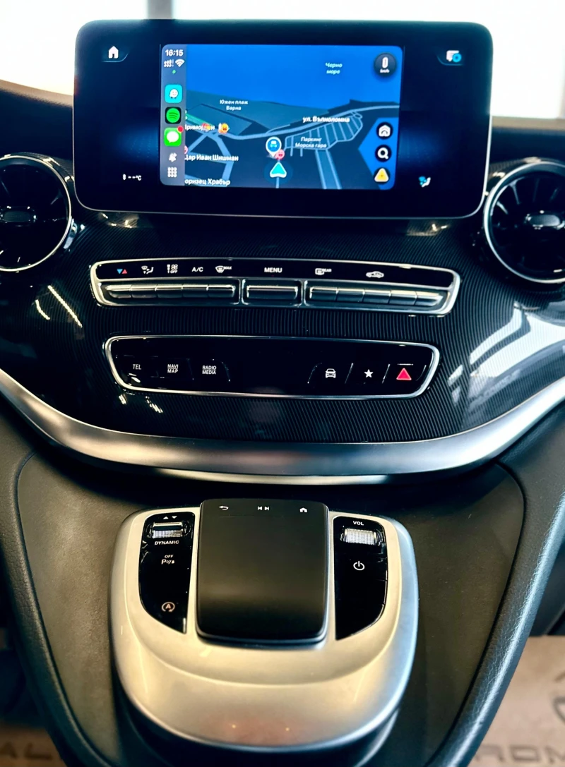 Mercedes-Benz V 220 Maybach* Лизинг* Подгрев* CarPlay, снимка 13 - Бусове и автобуси - 52930042