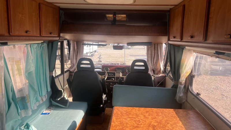 Кемпер HYMER / ERIBA, снимка 8 - Каравани и кемпери - 48926073