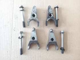 Държач дюза Тойота Рав4 2.2д (1)