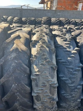 Гуми, снимка 1