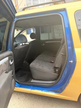 Dacia Logan Laureate, снимка 9