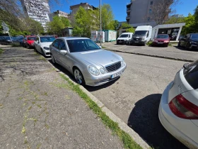 Mercedes-Benz E 220, снимка 3