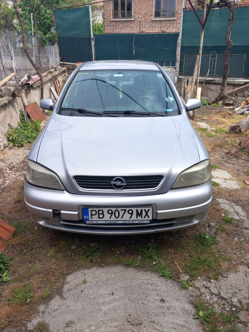 Opel Astra, снимка 1 - Автомобили и джипове - 45386093