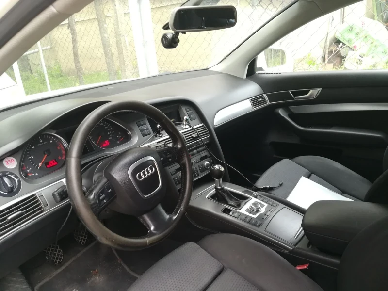 Audi A6, снимка 2 - Автомобили и джипове - 47847649