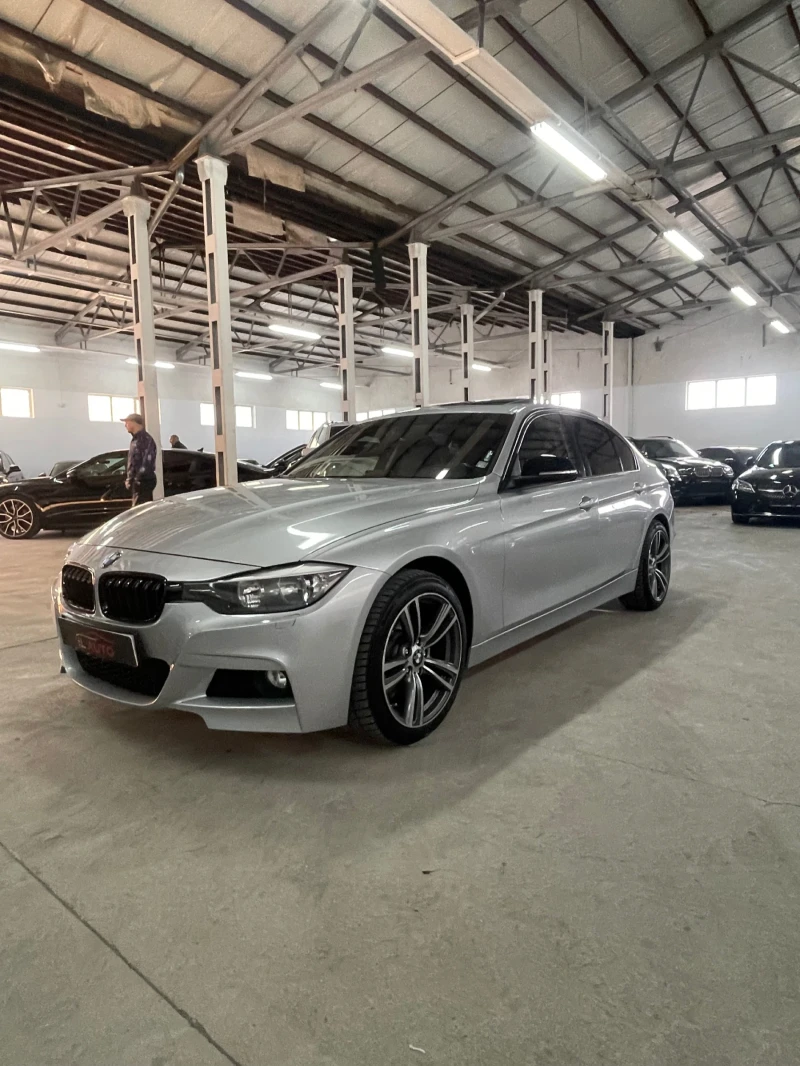 BMW 320 i/Мпак/Xdr/Обслужена/ТОП!!!, снимка 2 - Автомобили и джипове - 48998710