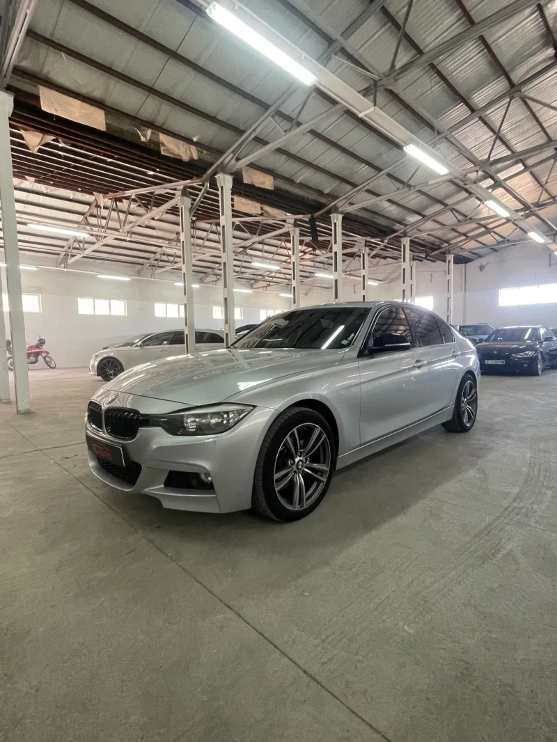 BMW 320 i/Мпак/Xdr/Обслужена/ТОП!!!, снимка 2 - Автомобили и джипове - 48998710