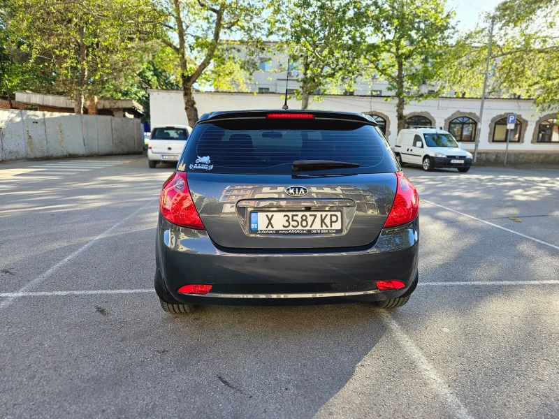 Kia Ceed 2.0, 143 к.с., снимка 3 - Автомобили и джипове - 50182837