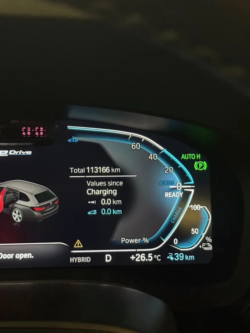 BMW 530E, снимка 3 - Автомобили и джипове - 52269208