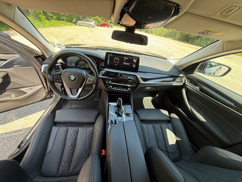 BMW 530E, снимка 13 - Автомобили и джипове - 52269208
