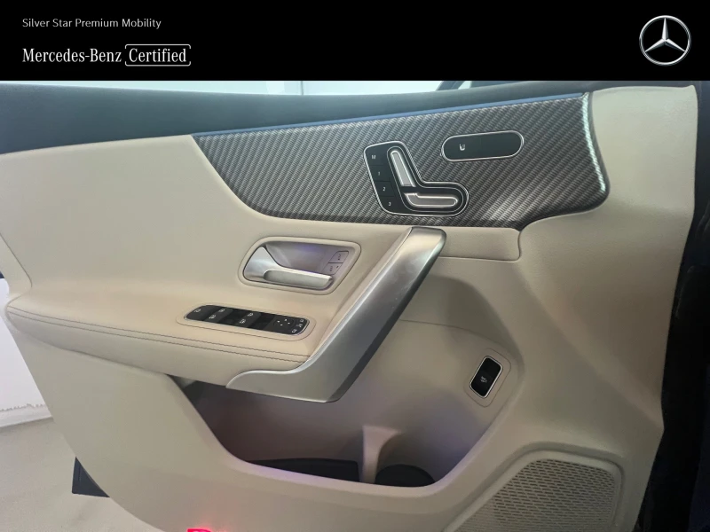 Mercedes-Benz A 180, снимка 12 - Автомобили и джипове - 50695384