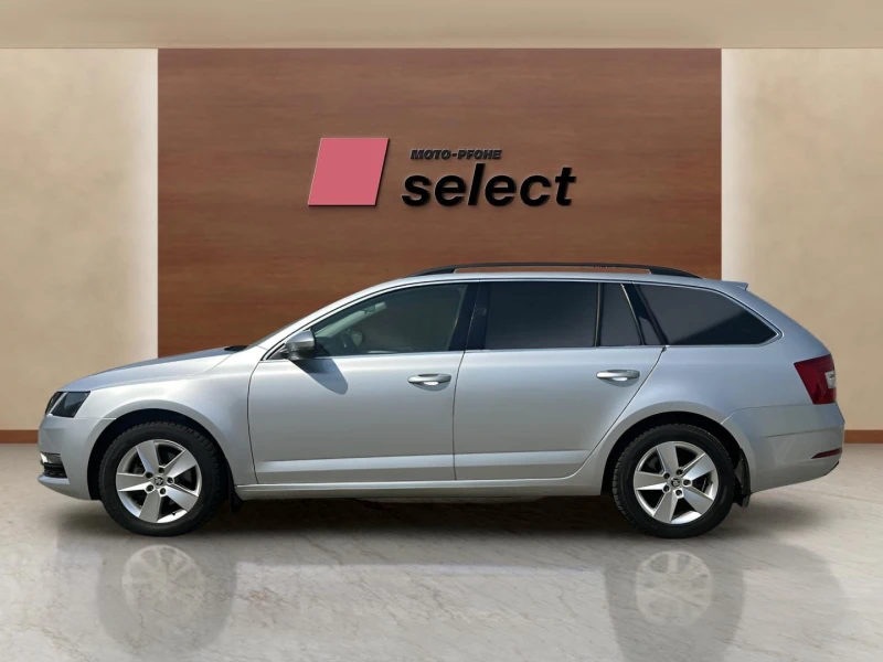 Skoda Octavia 1.5 TSI, снимка 6 - Автомобили и джипове - 50775341