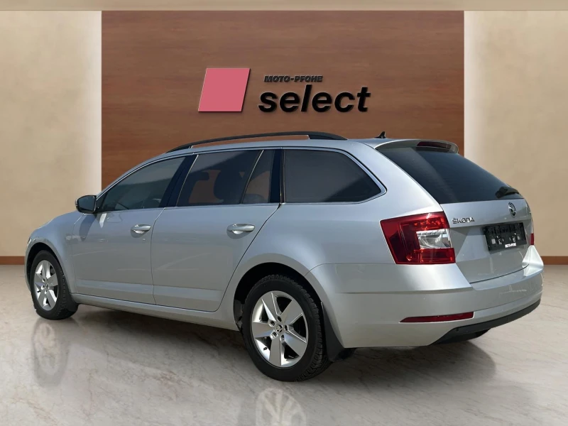 Skoda Octavia 1.5 TSI, снимка 4 - Автомобили и джипове - 50775341