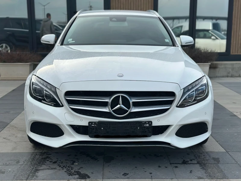 Mercedes-Benz C 220, снимка 2 - Автомобили и джипове - 52025816