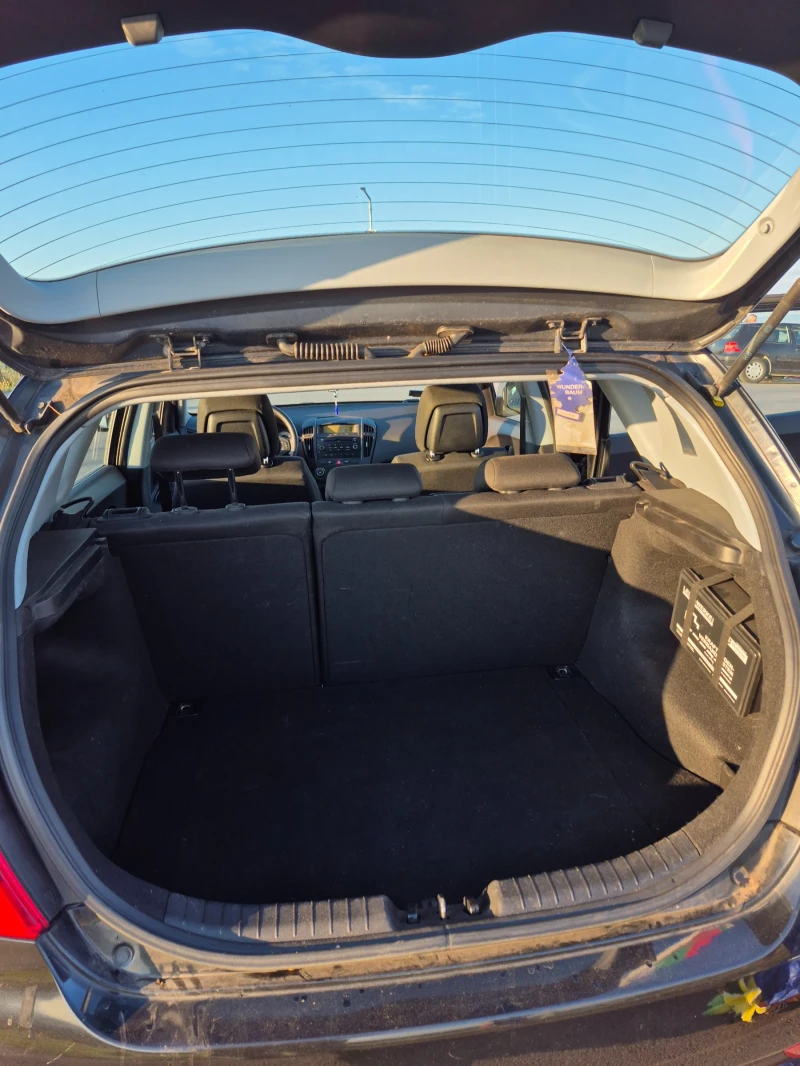 Kia Ceed, снимка 7 - Автомобили и джипове - 52122201