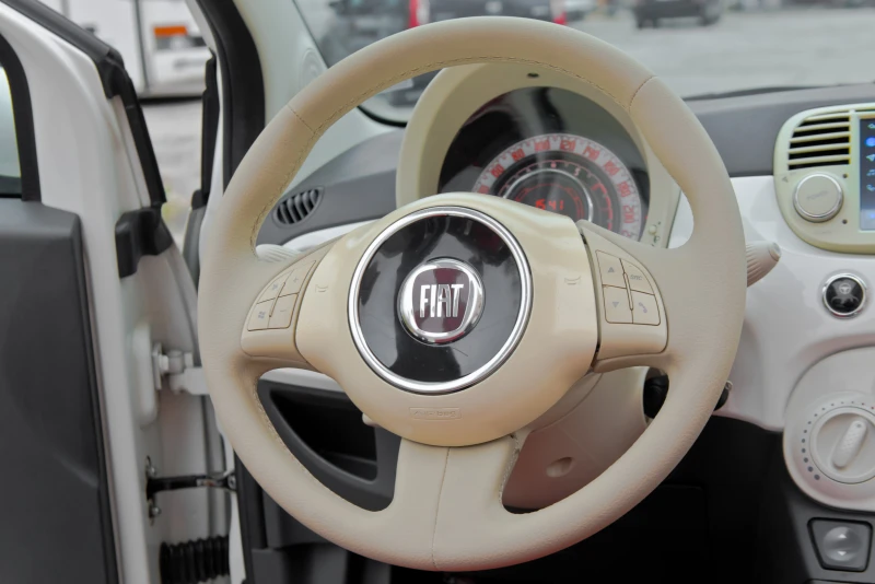 Fiat 500 1.2i - КАБРИО -129хил.км-NAVI-ANDROID-РЕГИСТРИРАНА, снимка 13 - Автомобили и джипове - 52471895