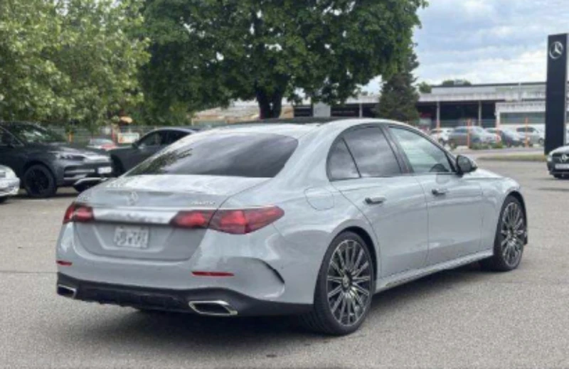 Mercedes-Benz E 450 4 MATIC, снимка 2 - Автомобили и джипове - 52592598