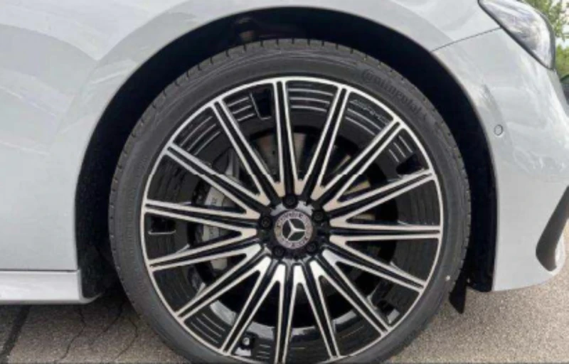 Mercedes-Benz E 450 4 MATIC, снимка 4 - Автомобили и джипове - 52592598