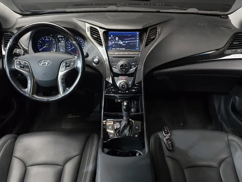 Hyundai Grandeur 2.4, снимка 7 - Автомобили и джипове - 54625803