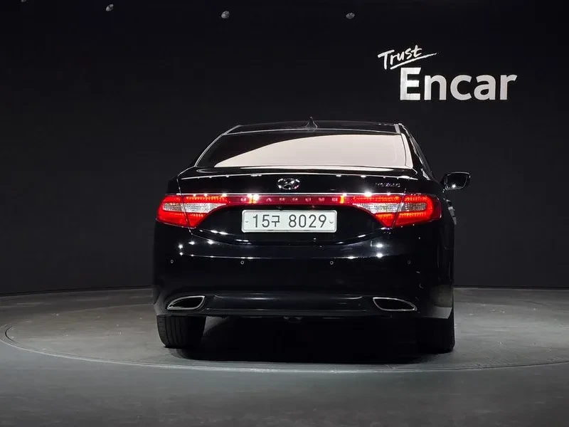 Hyundai Grandeur 2.4, снимка 4 - Автомобили и джипове - 54625803