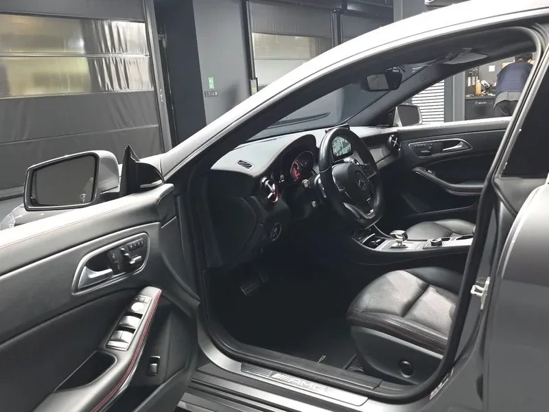 Mercedes-Benz CLA 45 AMG Amg 4Matic, снимка 10 - Автомобили и джипове - 55110479