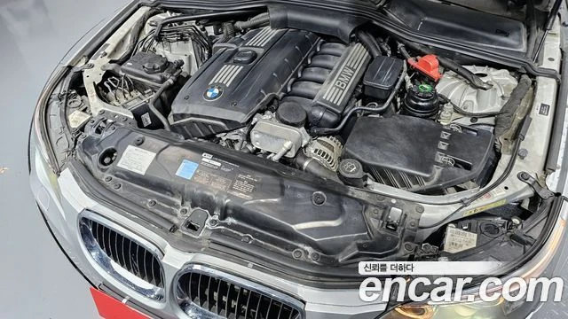 BMW 528, снимка 6 - Автомобили и джипове - 56077785