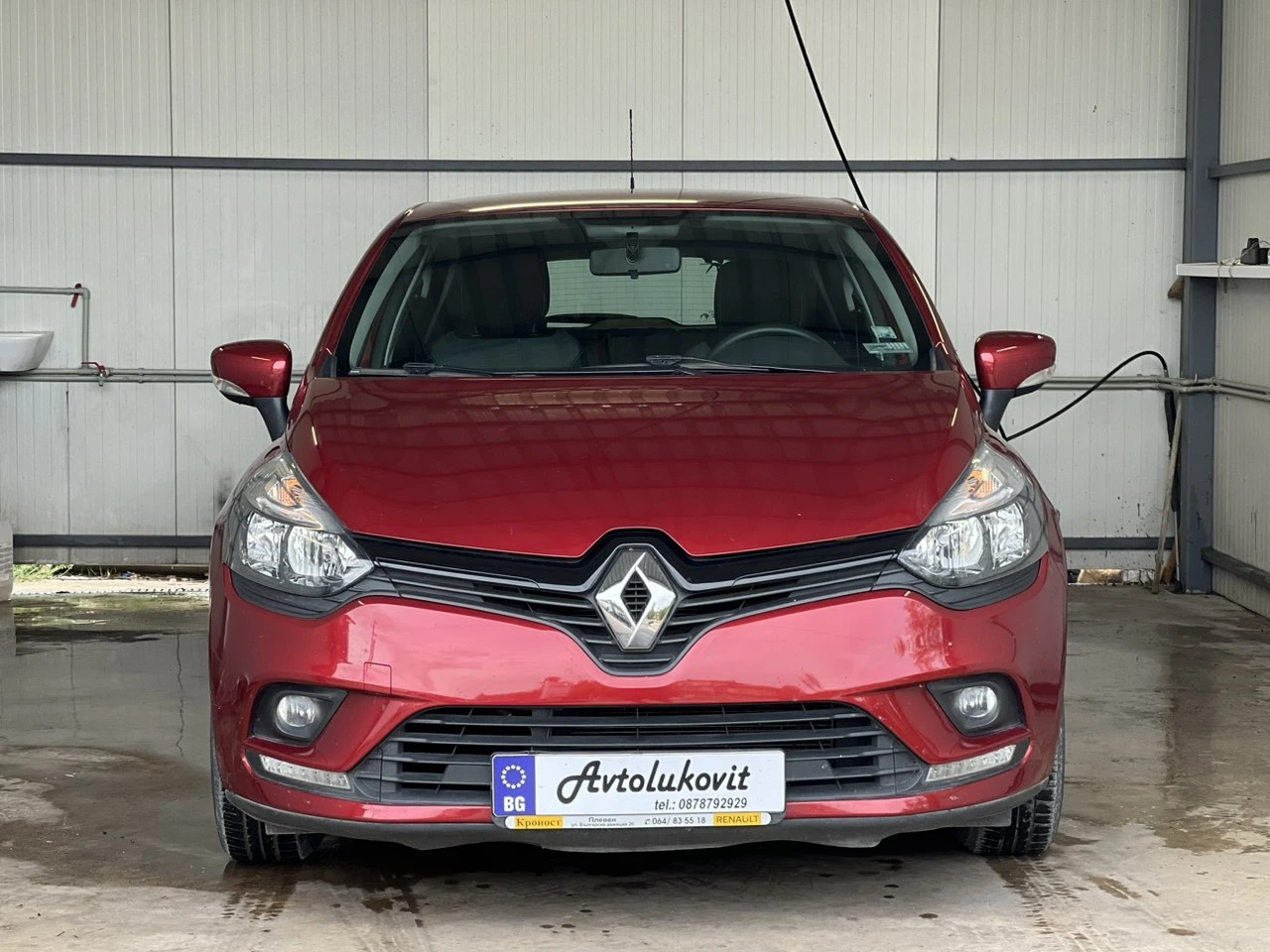 Renault Clio 1.2i 52000km!!! - изображение 2