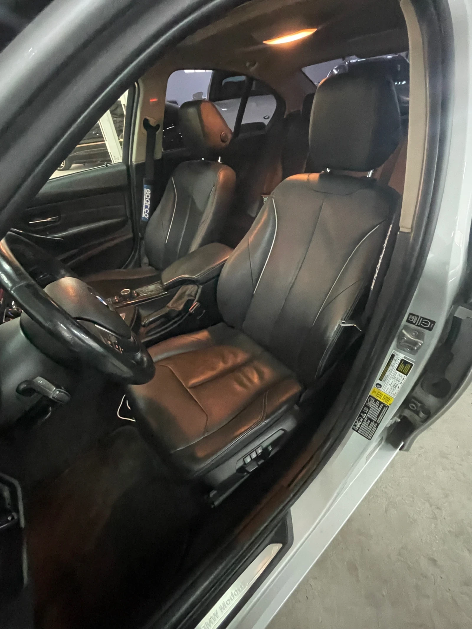 BMW 320 i//Xdr//!!! | Mobile.bg   11