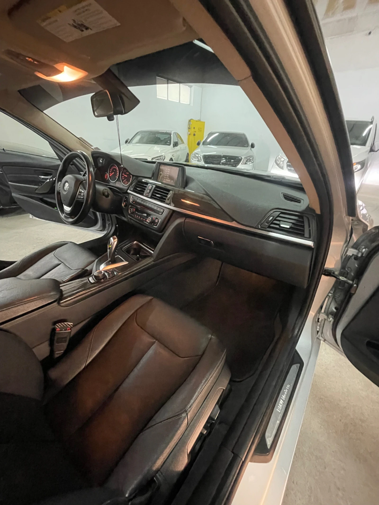 BMW 320 i//Xdr//!!! | Mobile.bg   13