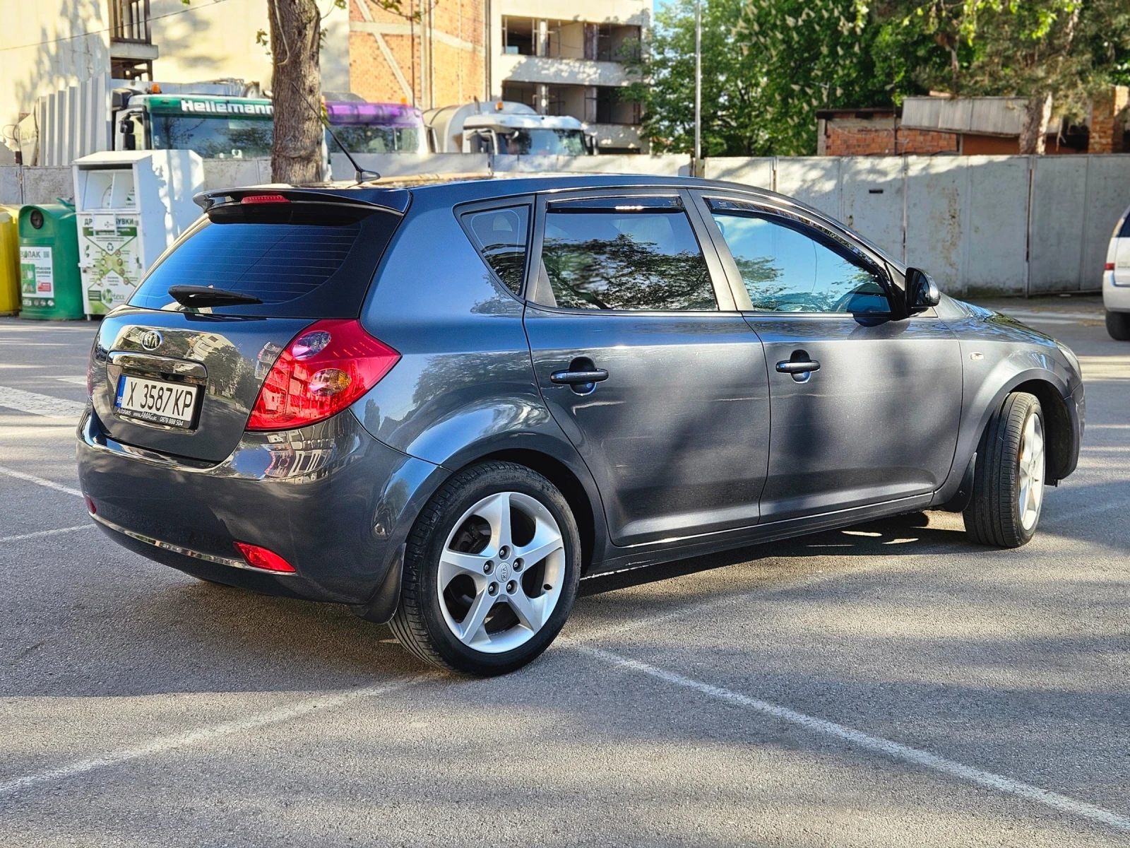 Kia Ceed 2.0, 143 к.с. - изображение 2