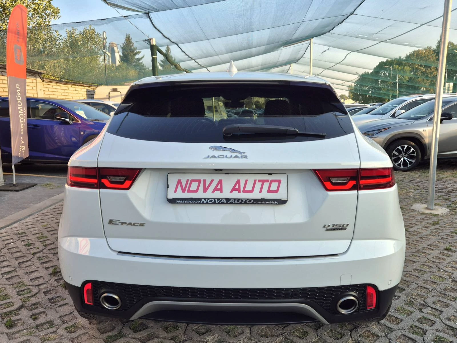 Jaguar E-pace 2.0D-150кс-СУПЕР СЪСТОЯНИЕ  - изображение 3