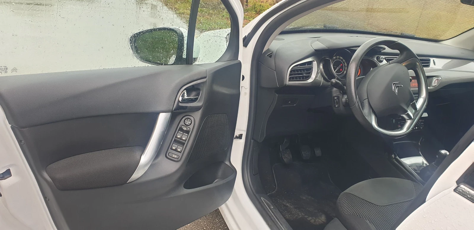 Citroen C3 1.4 Exclusive  - изображение 7