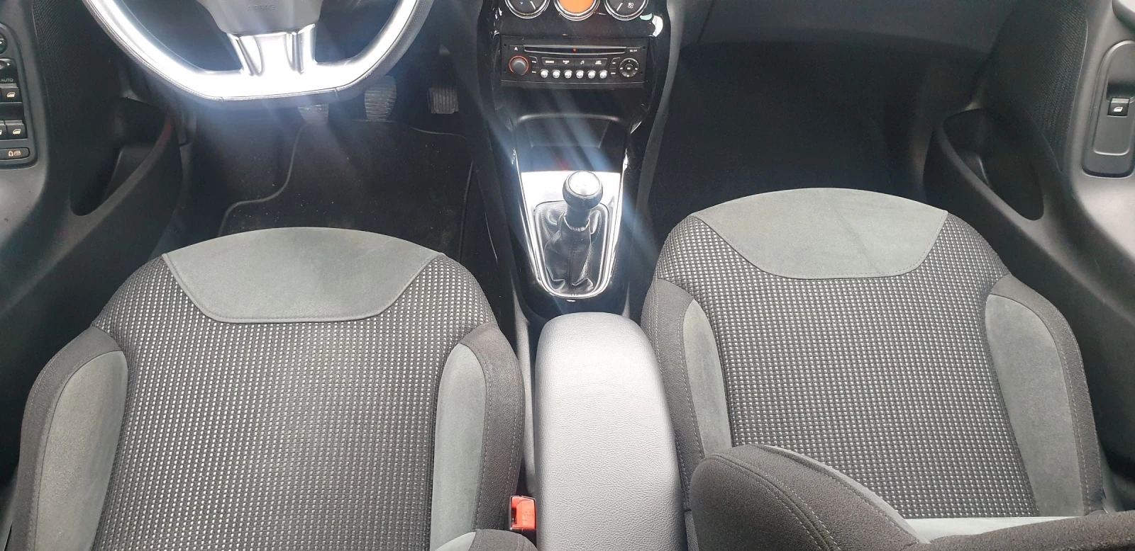 Citroen C3 1.4 Exclusive  - изображение 10