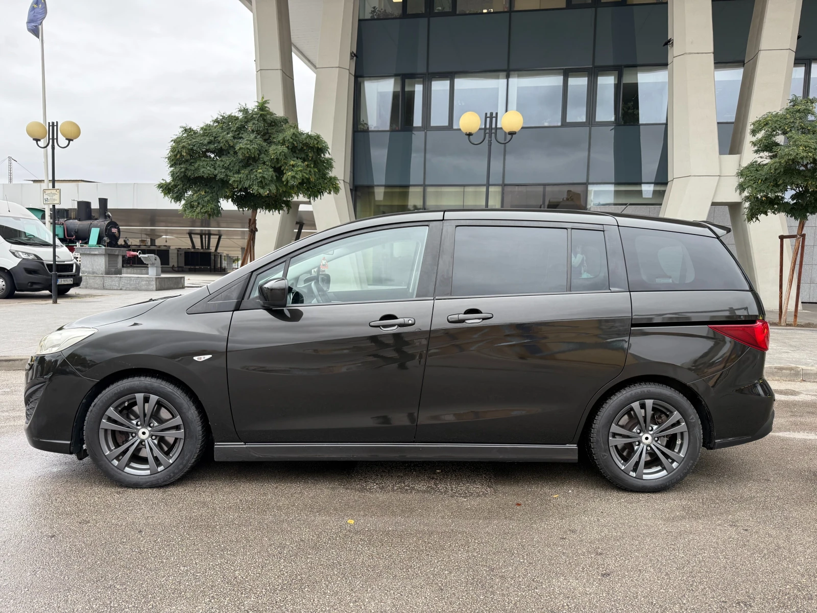 Mazda 5 6 МЕСЕЦА ГАРАНЦИЯ/2.0i 150к.с. Facelift - изображение 2