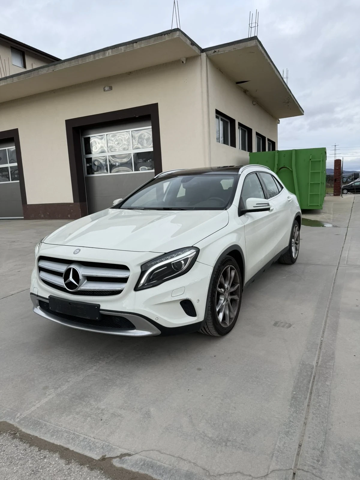 Mercedes-Benz GLA 180 1.6  | Mobile.bg   1