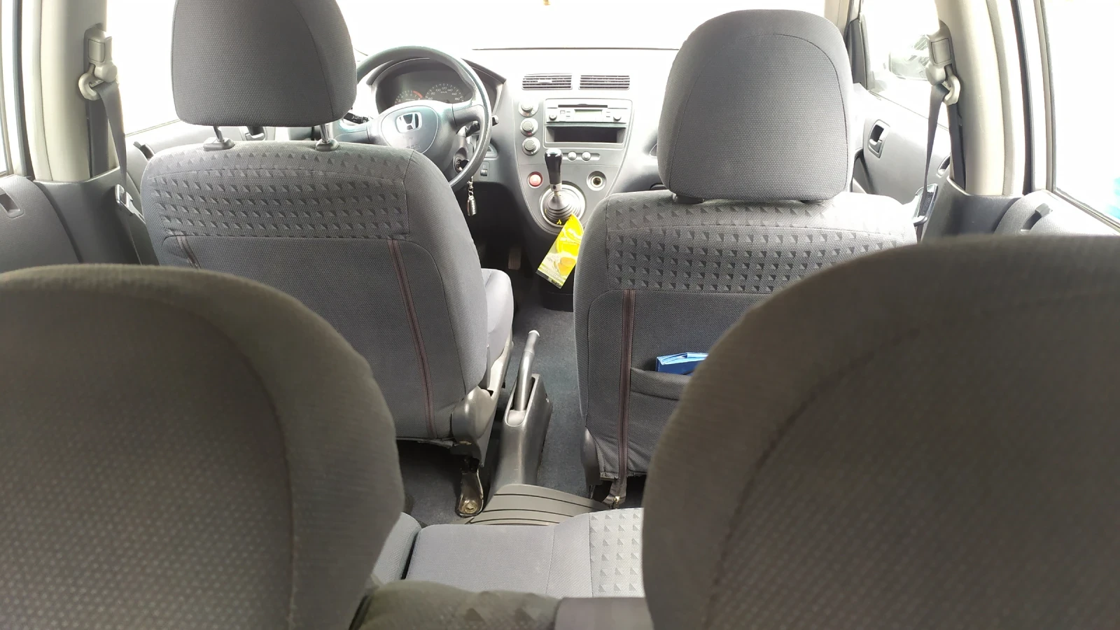 Honda Civic 7-ма генерация  - изображение 7