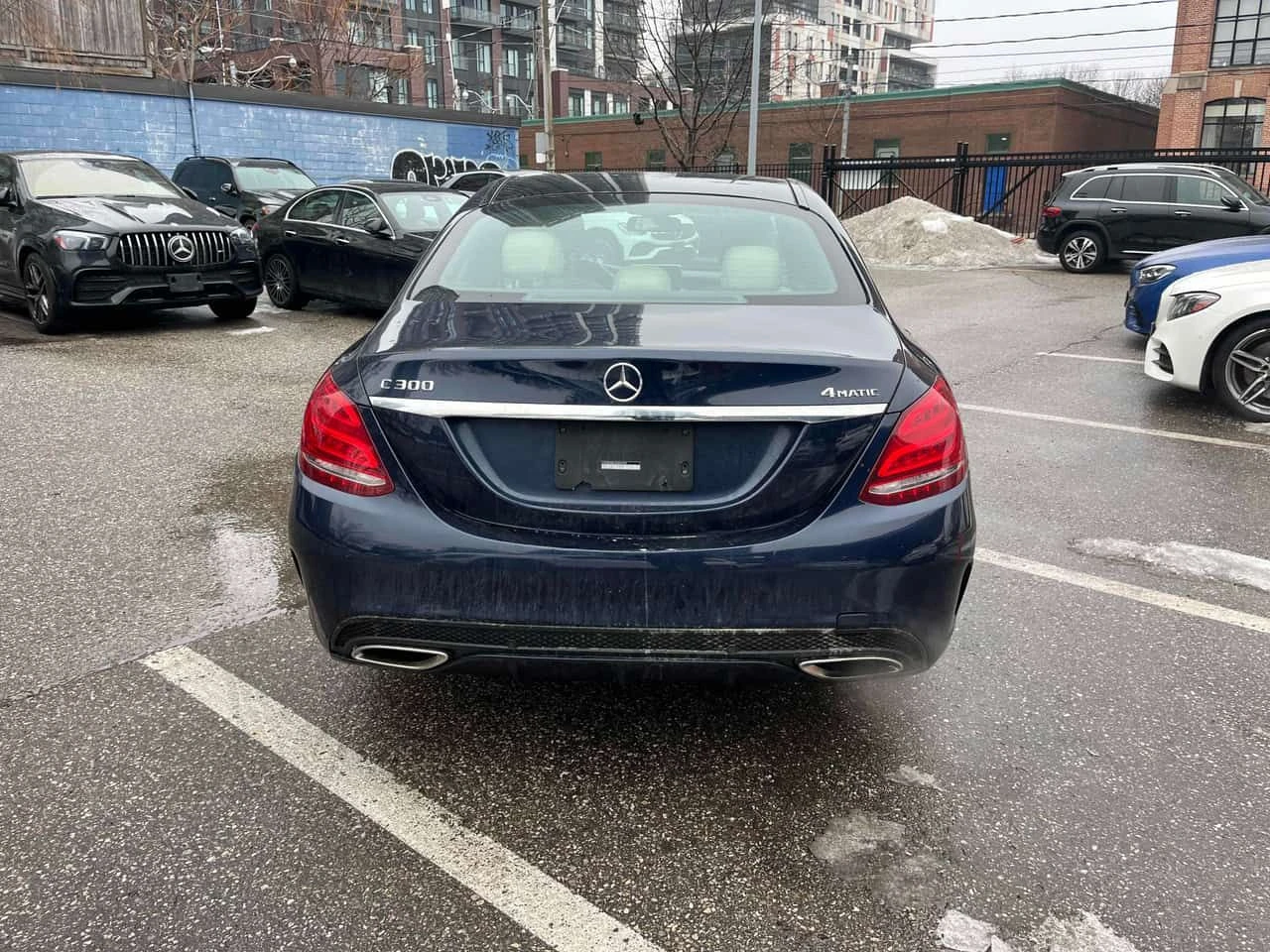 Mercedes-Benz C 300 * CARFAX * ЦЕНА ДО БГ - изображение 4