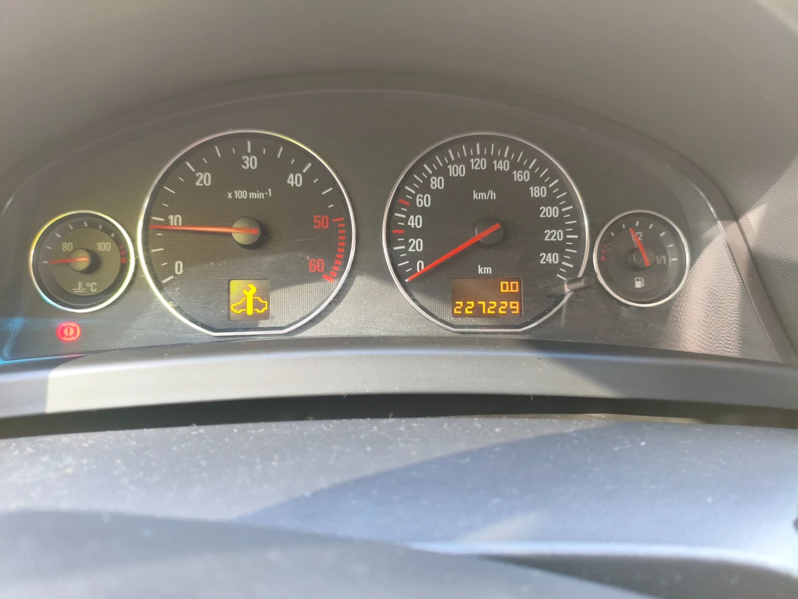 Opel Signum, снимка 7 - Автомобили и джипове - 54244903