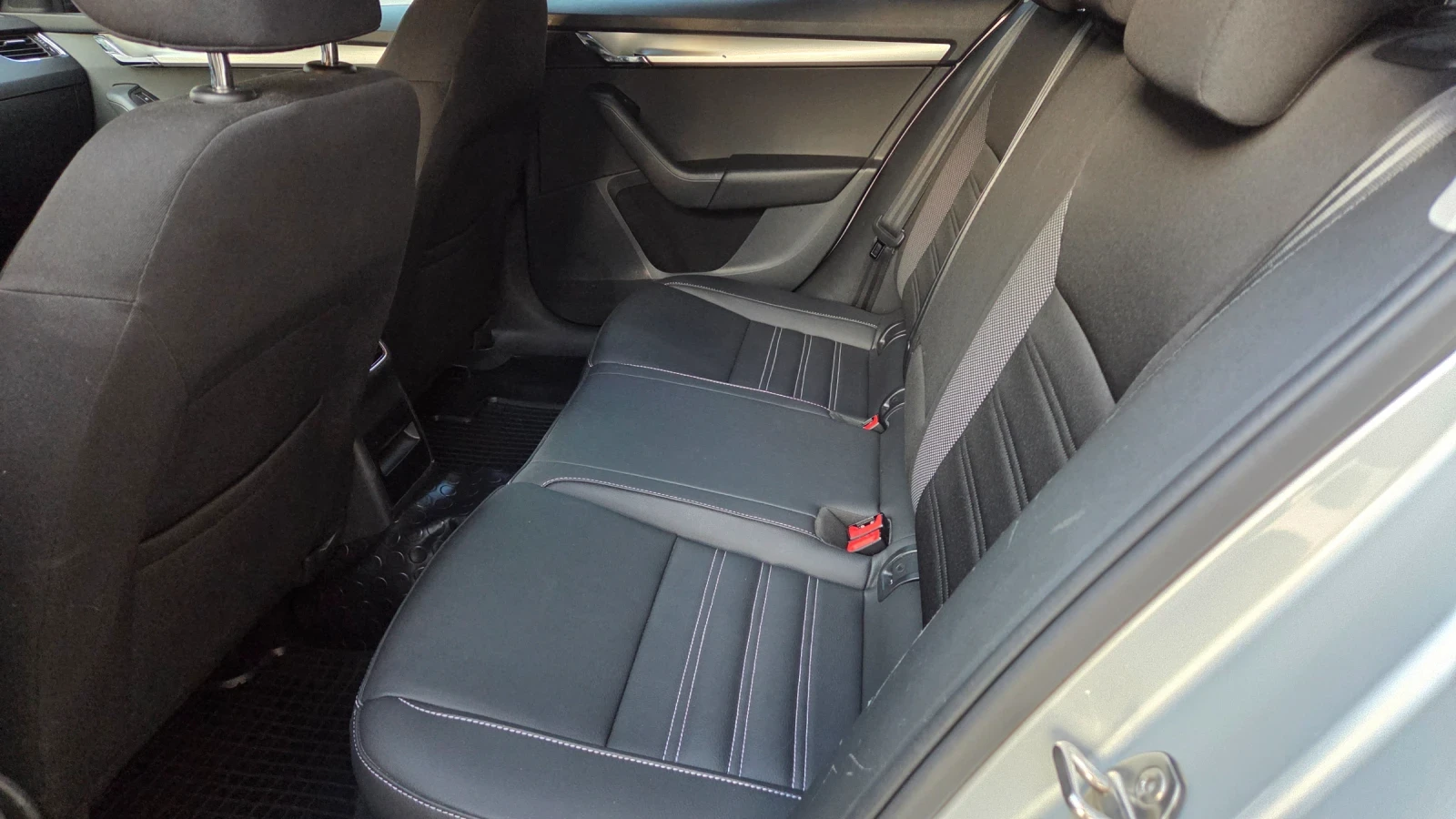 Skoda Octavia Octavia 3 facelift, снимка 11 - Автомобили и джипове - 54671594