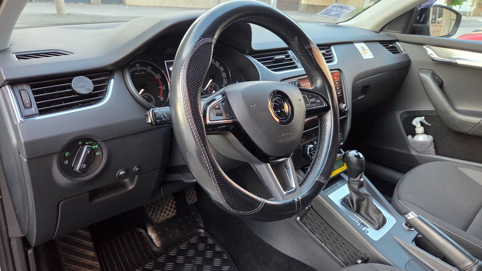 Skoda Octavia Octavia 3 facelift, снимка 9 - Автомобили и джипове - 54671594