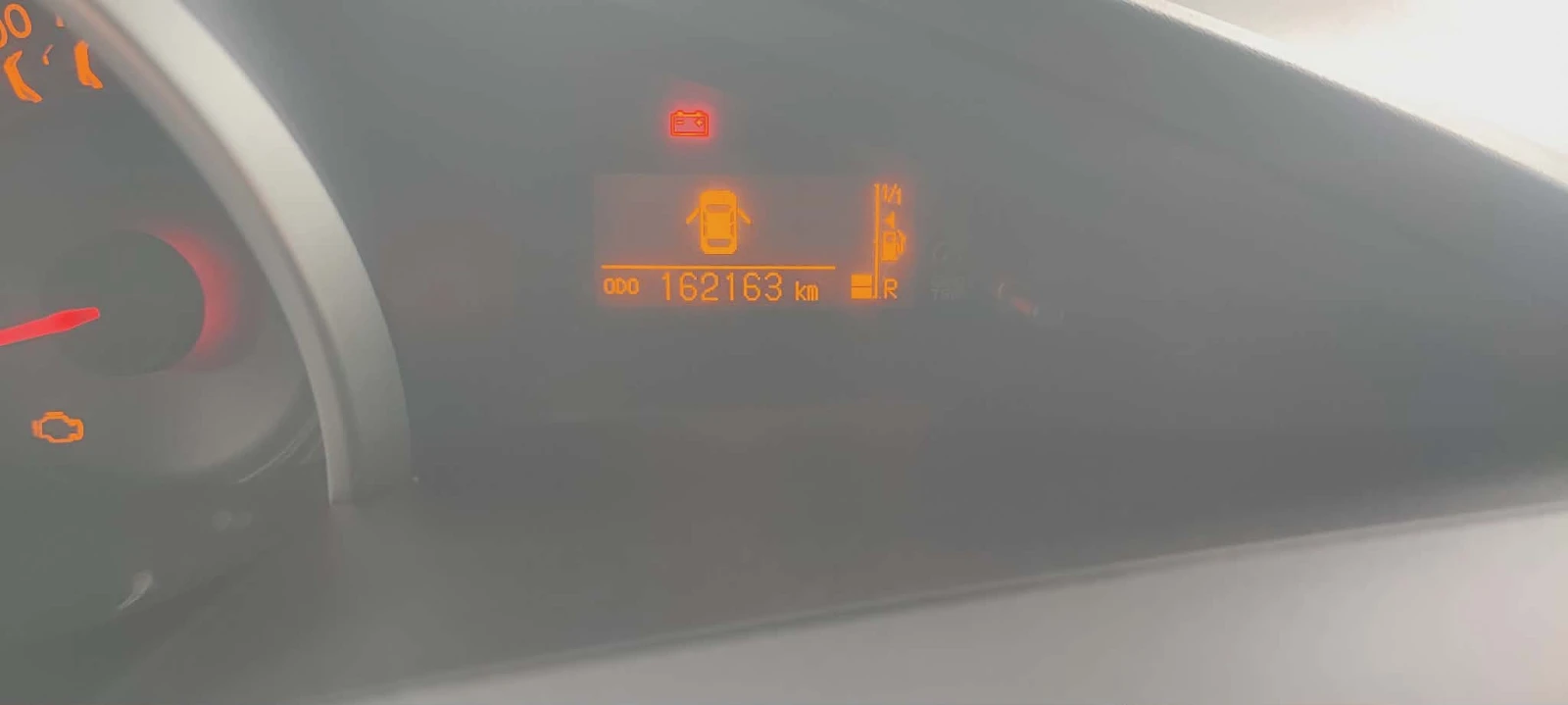 Toyota Verso, снимка 6 - Автомобили и джипове - 54834790