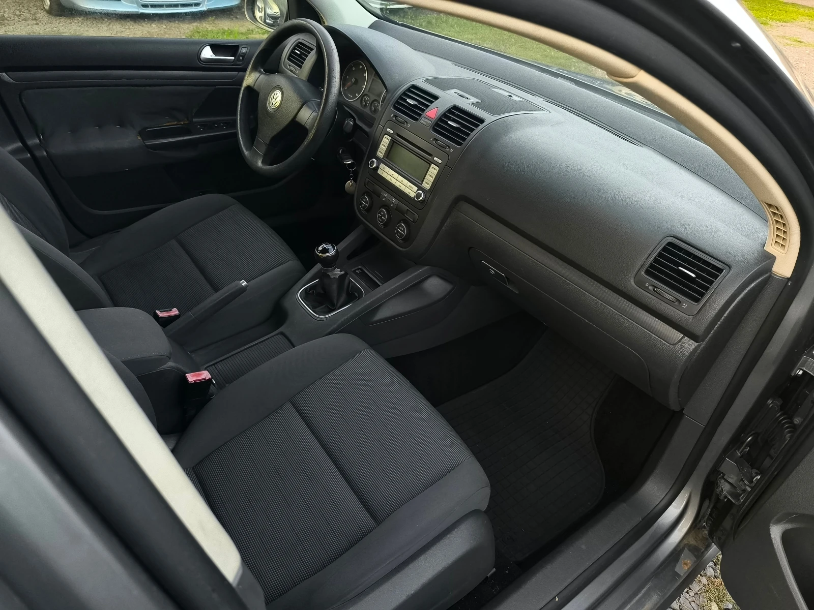 VW Golf -1.9TDI-105кс-КЛИМАТРОНИК-, снимка 14 - Автомобили и джипове - 55629287